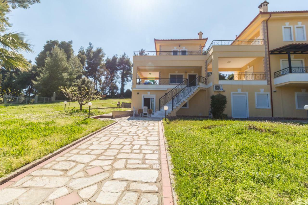 פאליאורי Kyrana Apartments מראה חיצוני תמונה