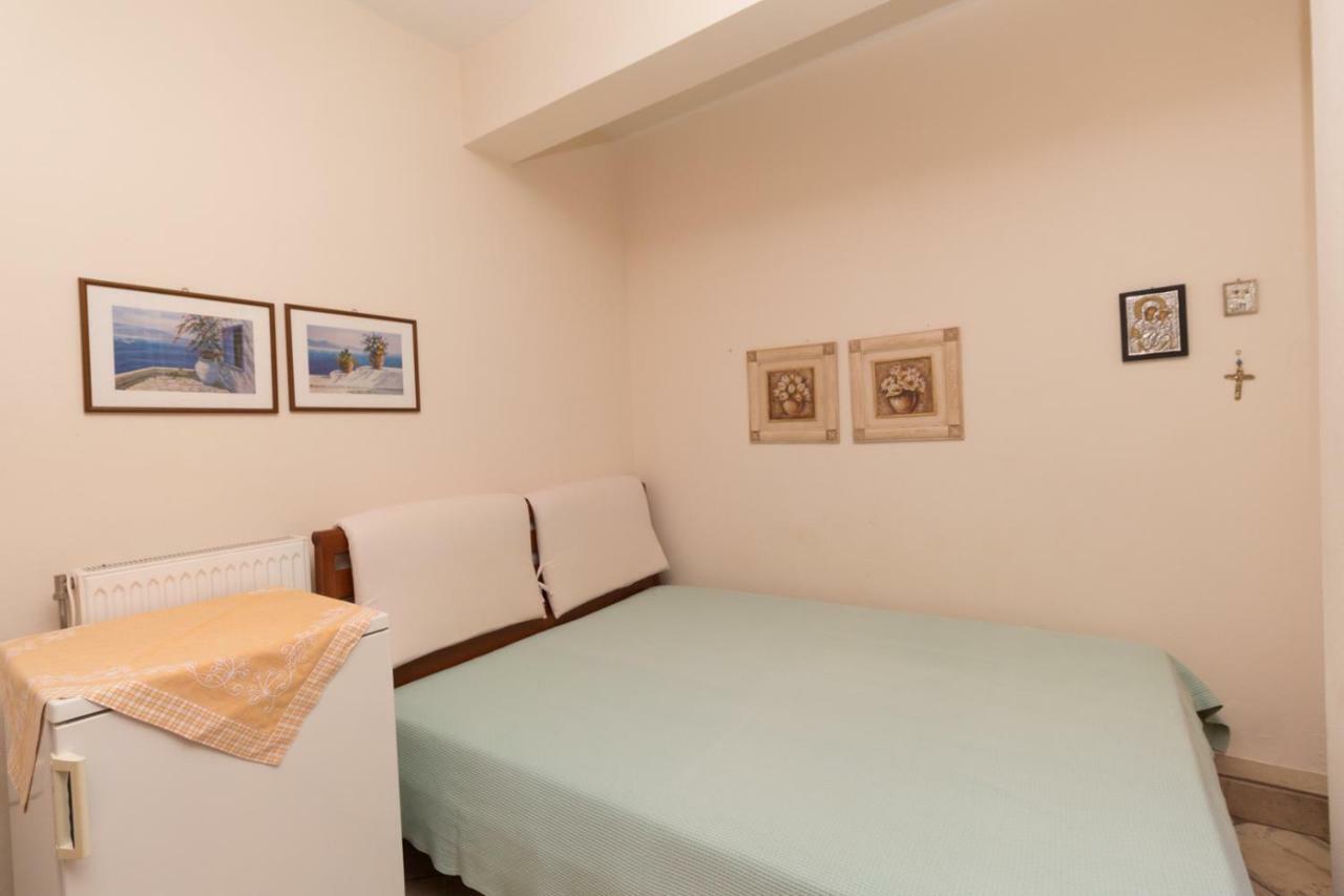 פאליאורי Kyrana Apartments מראה חיצוני תמונה