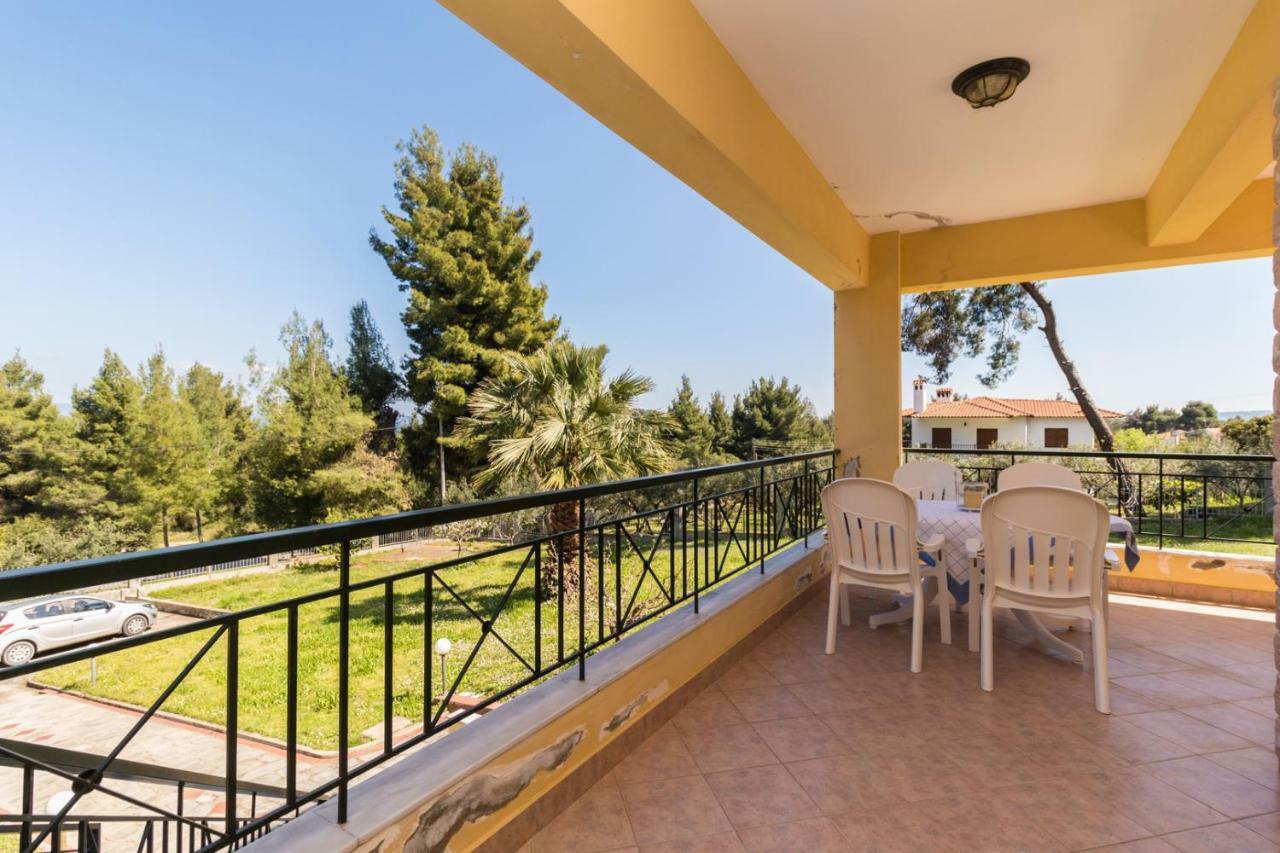 פאליאורי Kyrana Apartments מראה חיצוני תמונה